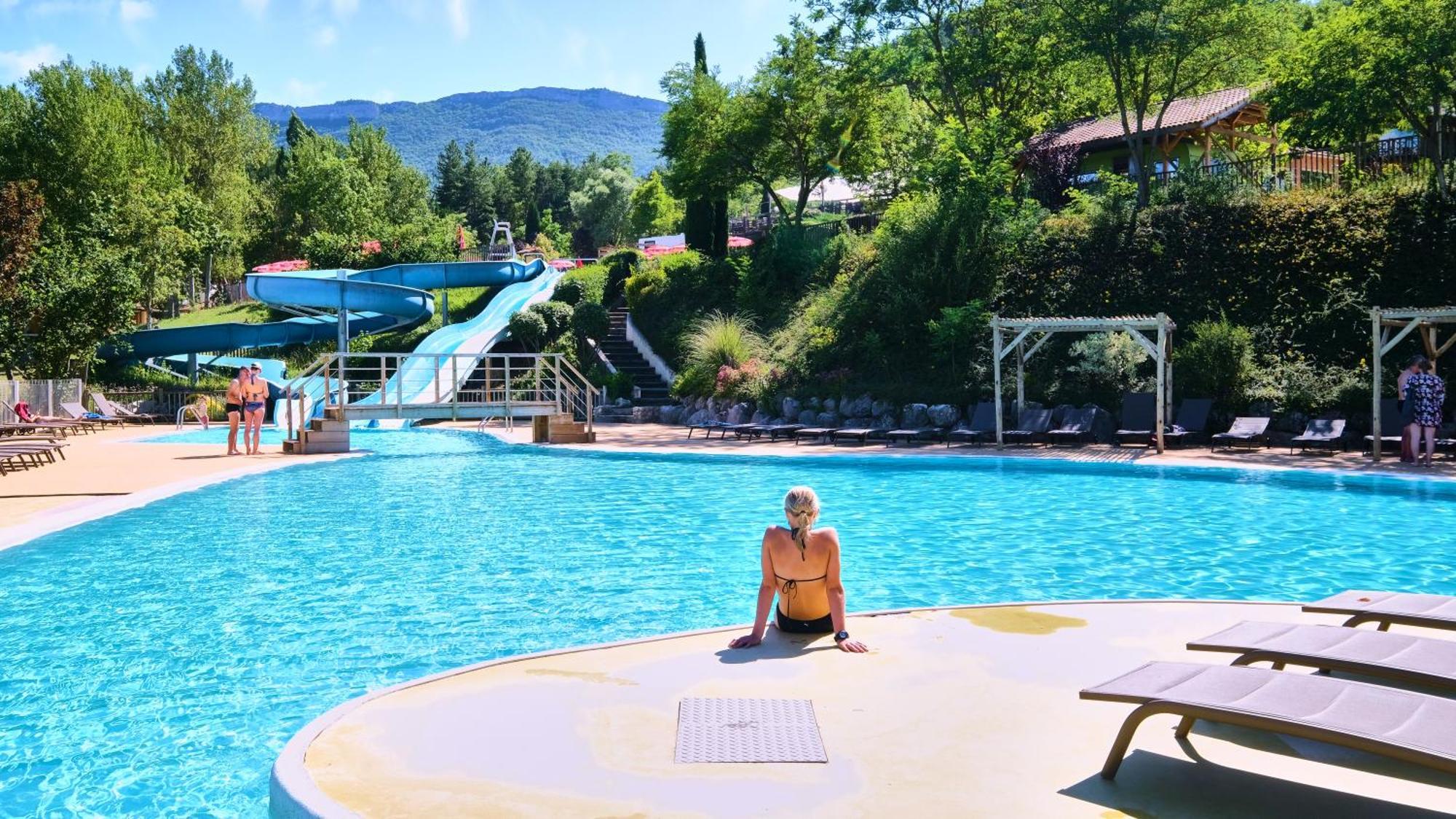 Camping Le Couriou Recoubeau-Jansac Bagian luar foto