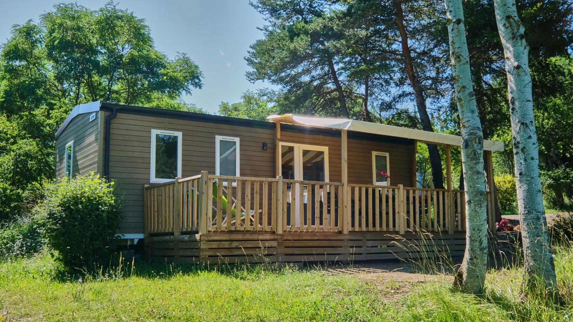 Camping Le Couriou Recoubeau-Jansac Bagian luar foto