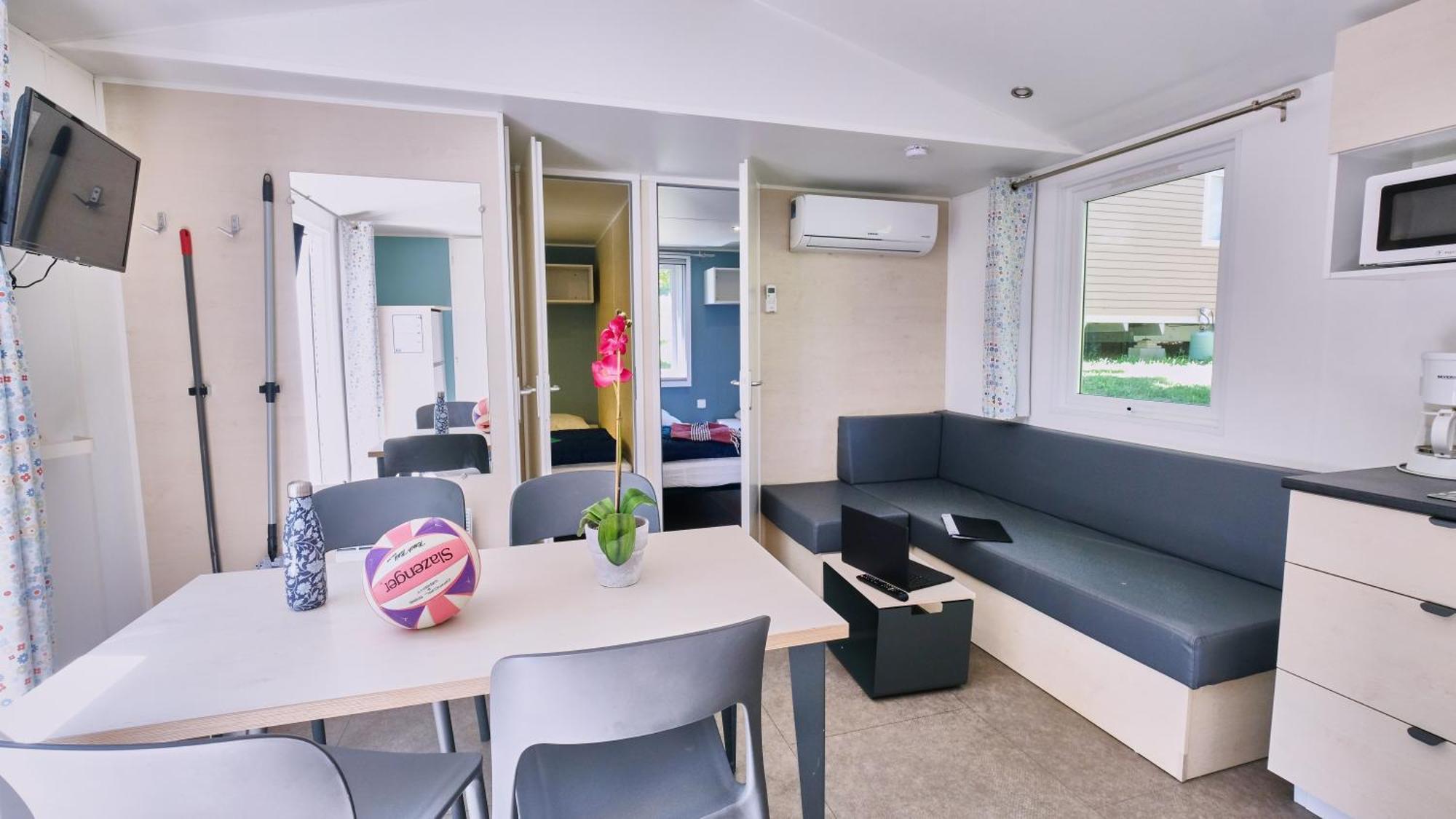 Camping Le Couriou Recoubeau-Jansac Bagian luar foto