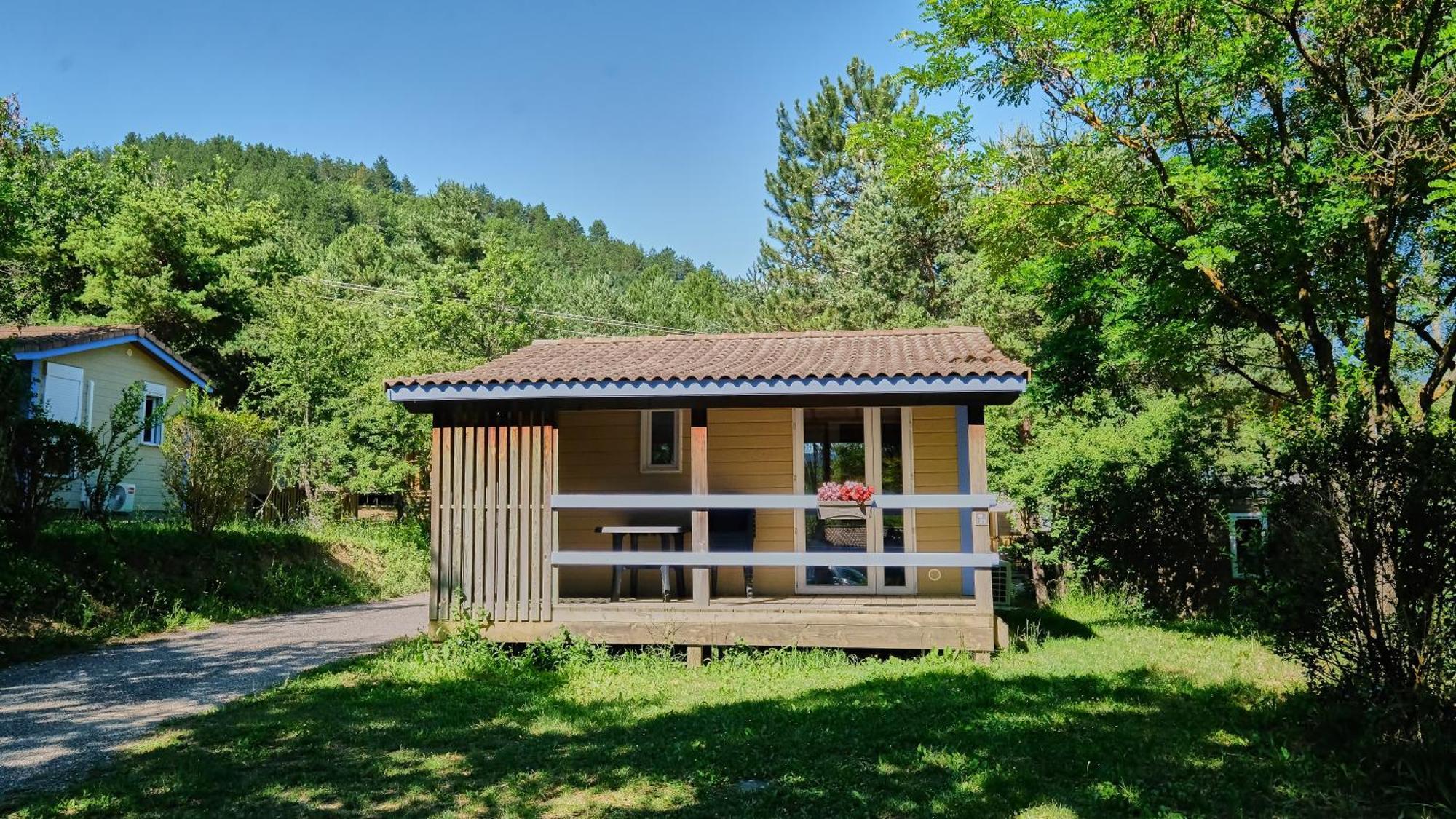 Camping Le Couriou Recoubeau-Jansac Bagian luar foto