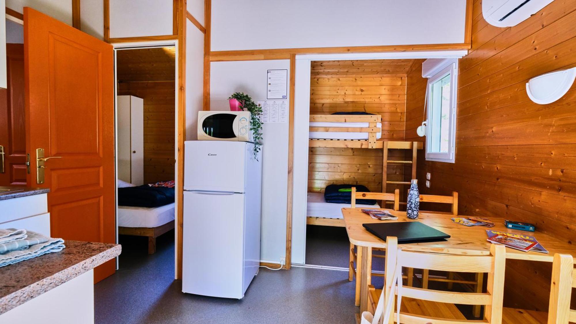 Camping Le Couriou Recoubeau-Jansac Bagian luar foto