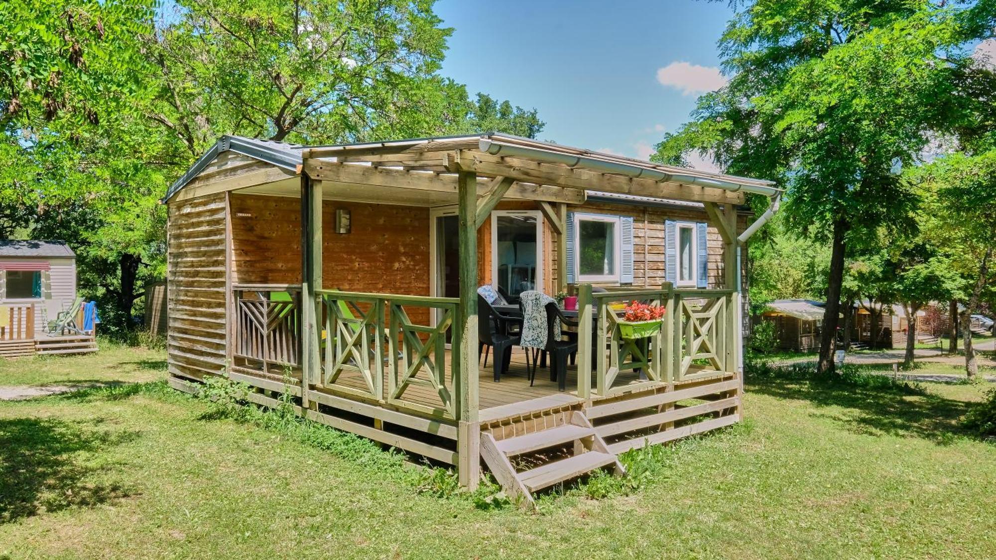 Camping Le Couriou Recoubeau-Jansac Bagian luar foto