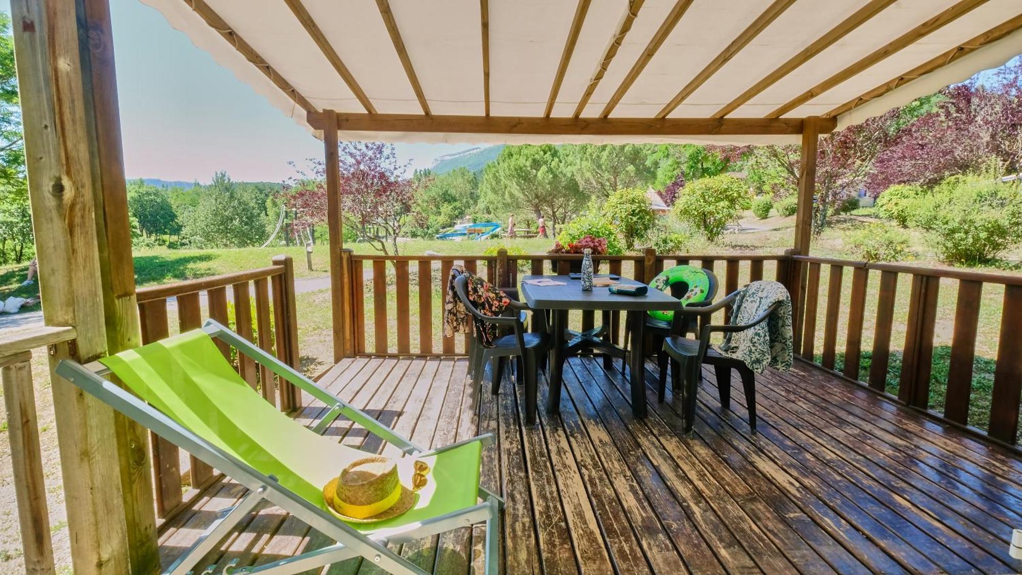 Camping Le Couriou Recoubeau-Jansac Bagian luar foto