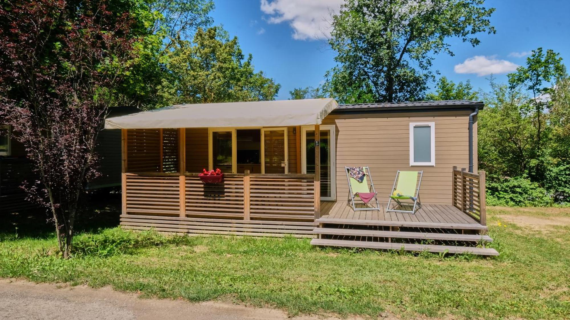 Camping Le Couriou Recoubeau-Jansac Bagian luar foto