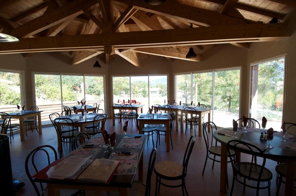 Camping Le Couriou Recoubeau-Jansac Bagian luar foto